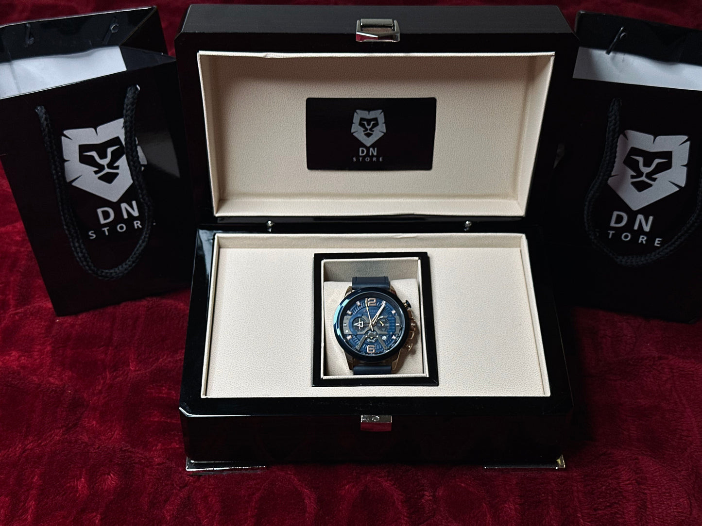 Curren Chronographs Working